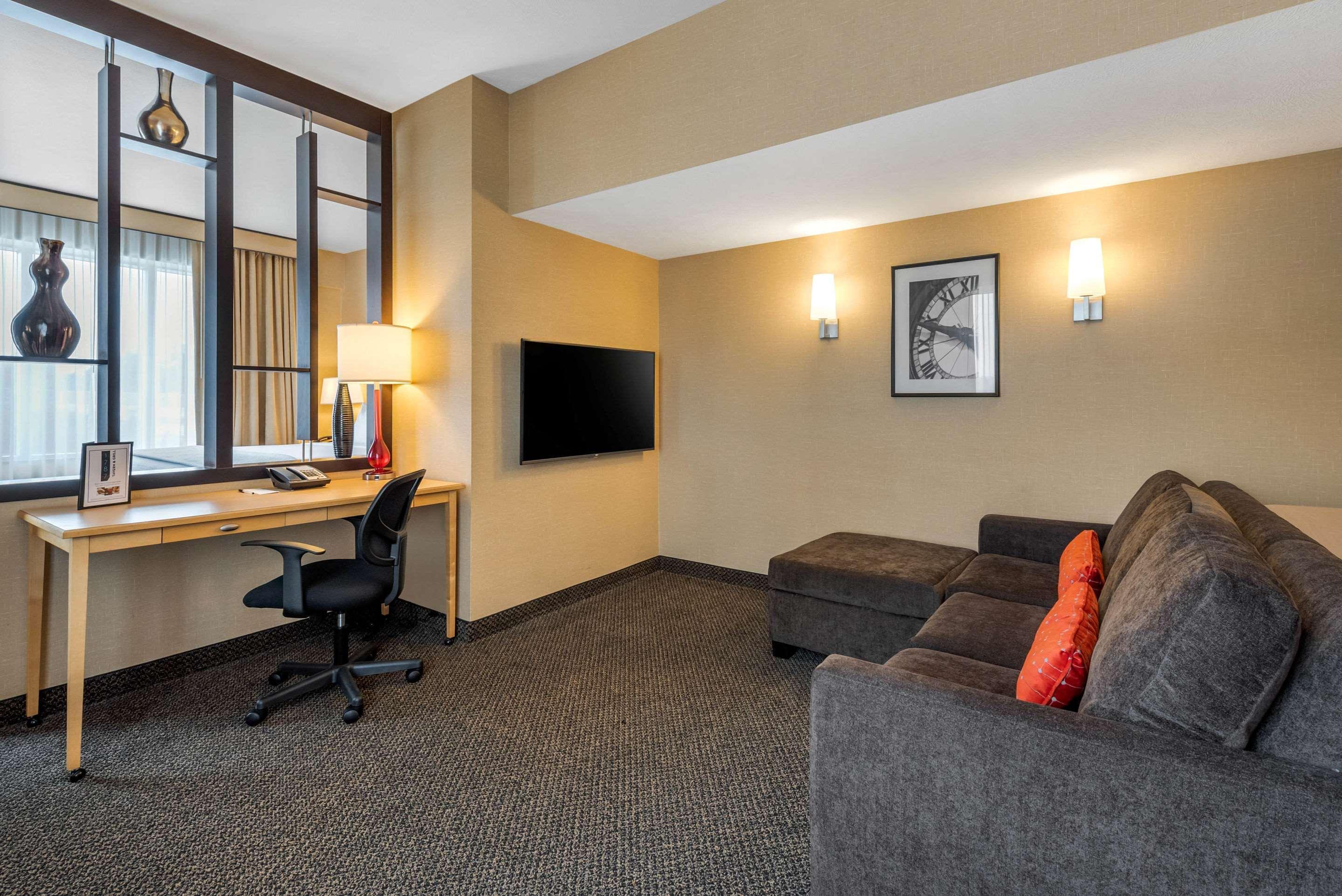 Cambria Hotel Akron - Canton Airport Uniontown Esterno foto
