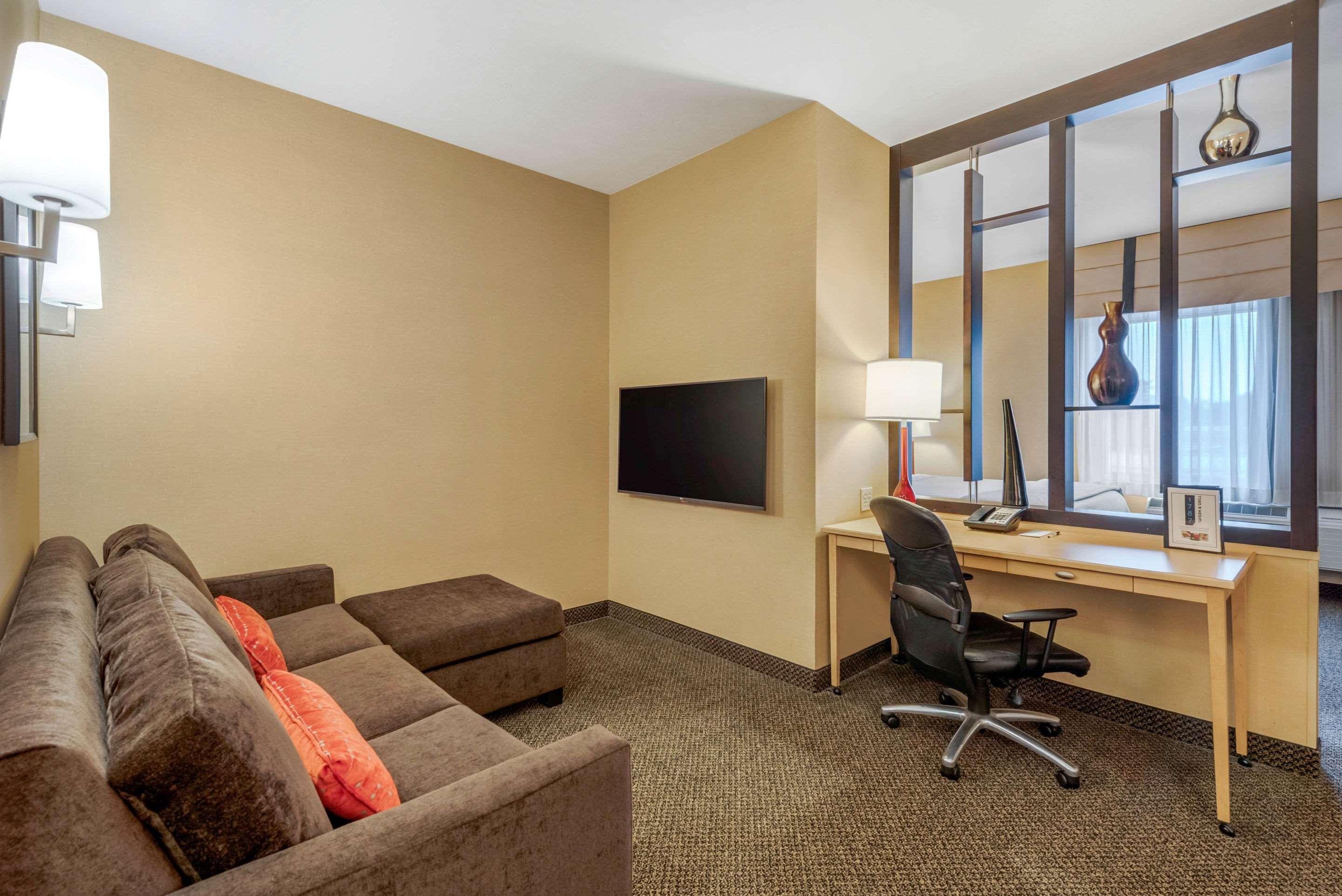 Cambria Hotel Akron - Canton Airport Uniontown Esterno foto