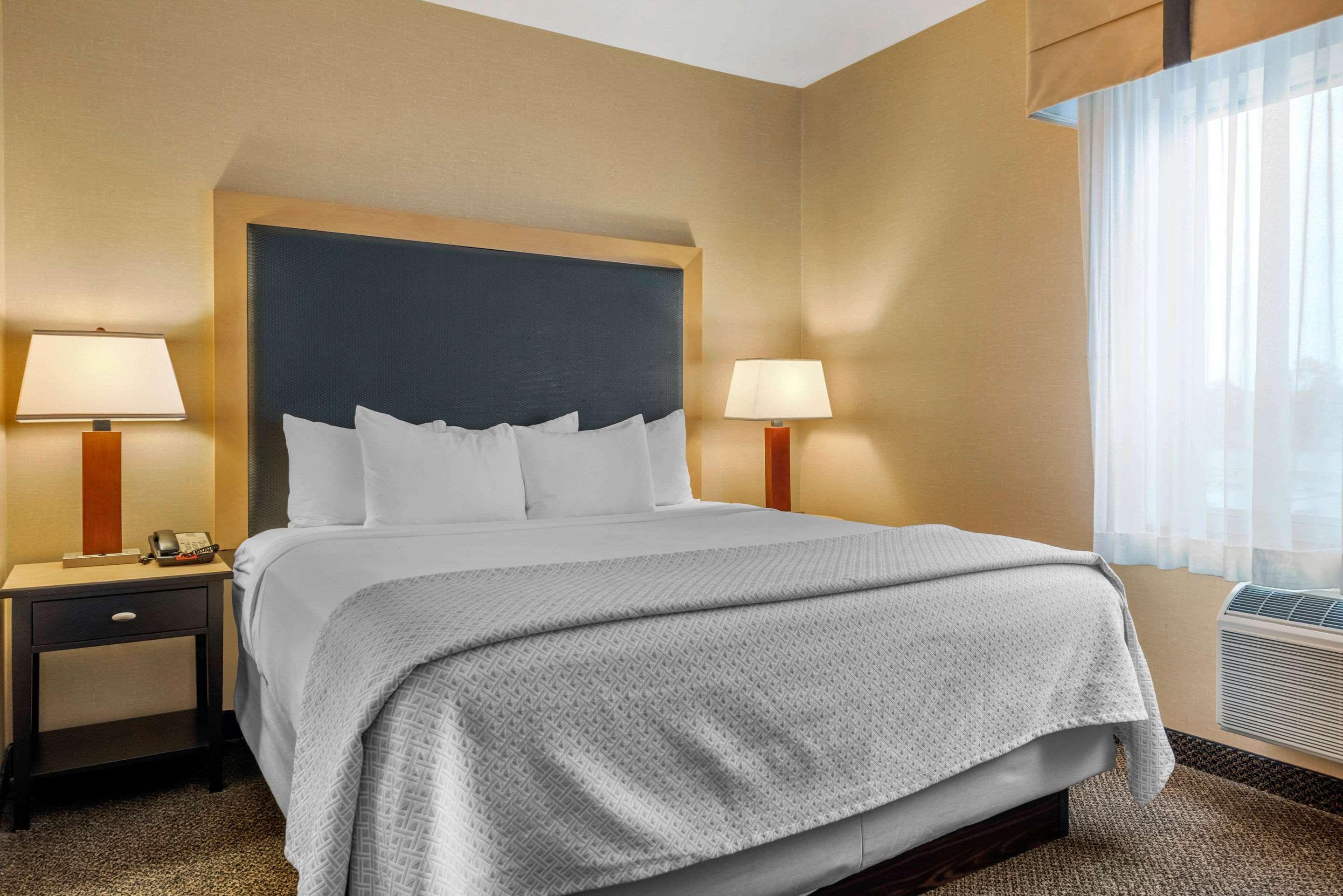 Cambria Hotel Akron - Canton Airport Uniontown Esterno foto