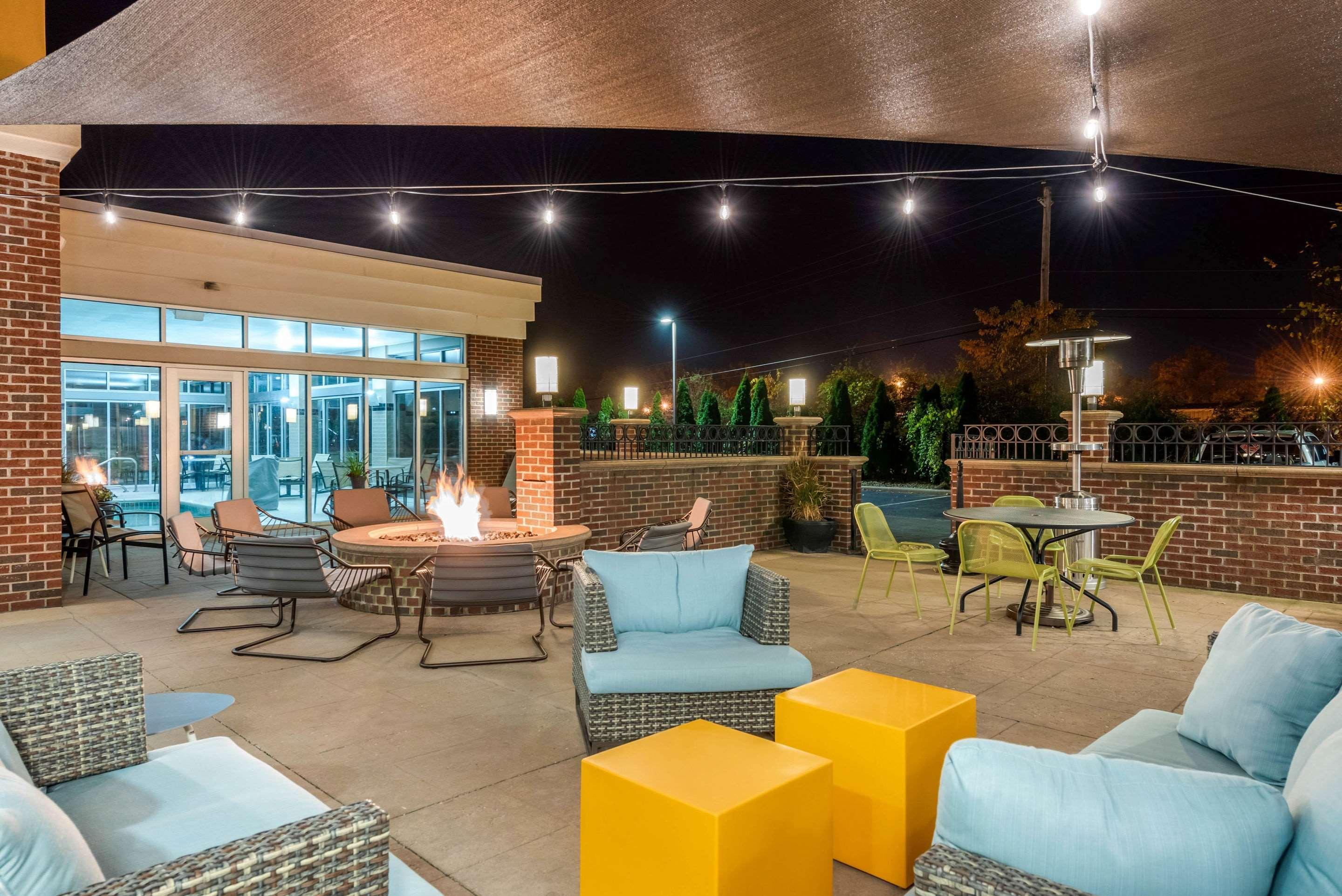 Cambria Hotel Akron - Canton Airport Uniontown Esterno foto