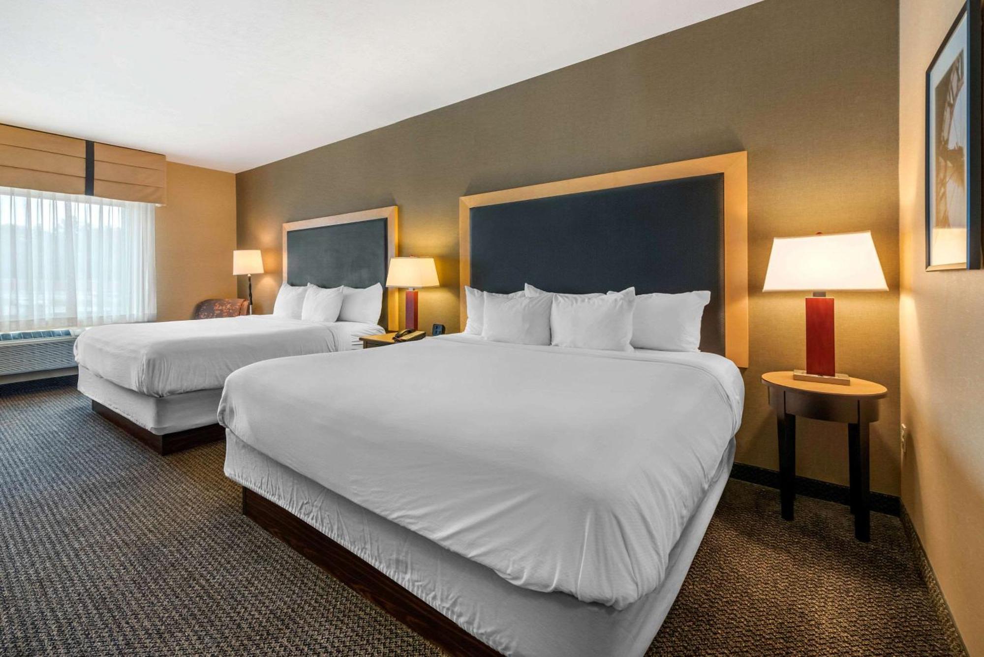 Cambria Hotel Akron - Canton Airport Uniontown Esterno foto